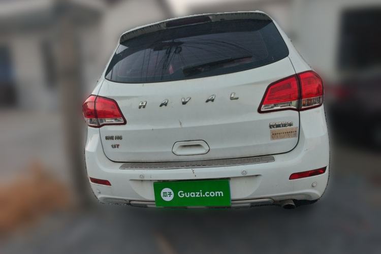 Used Haval H6 2015 Upgraded Model 1.5T Manual Two-Wheel Drive Elite Version Rear