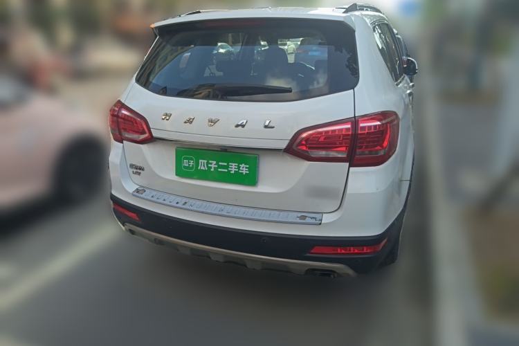Used Haval H6 2015 Sport Edition 1.5T Automatic Two-Wheel Drive Luxury Model Rear