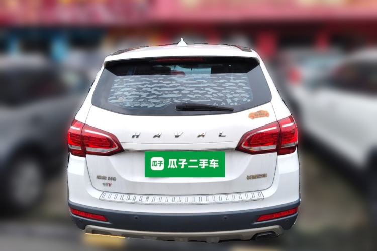 Used Haval H6 2015 Revised Version Sport Edition 1.5T Manual Transmission Two-Wheel Drive Elite Grade Rear