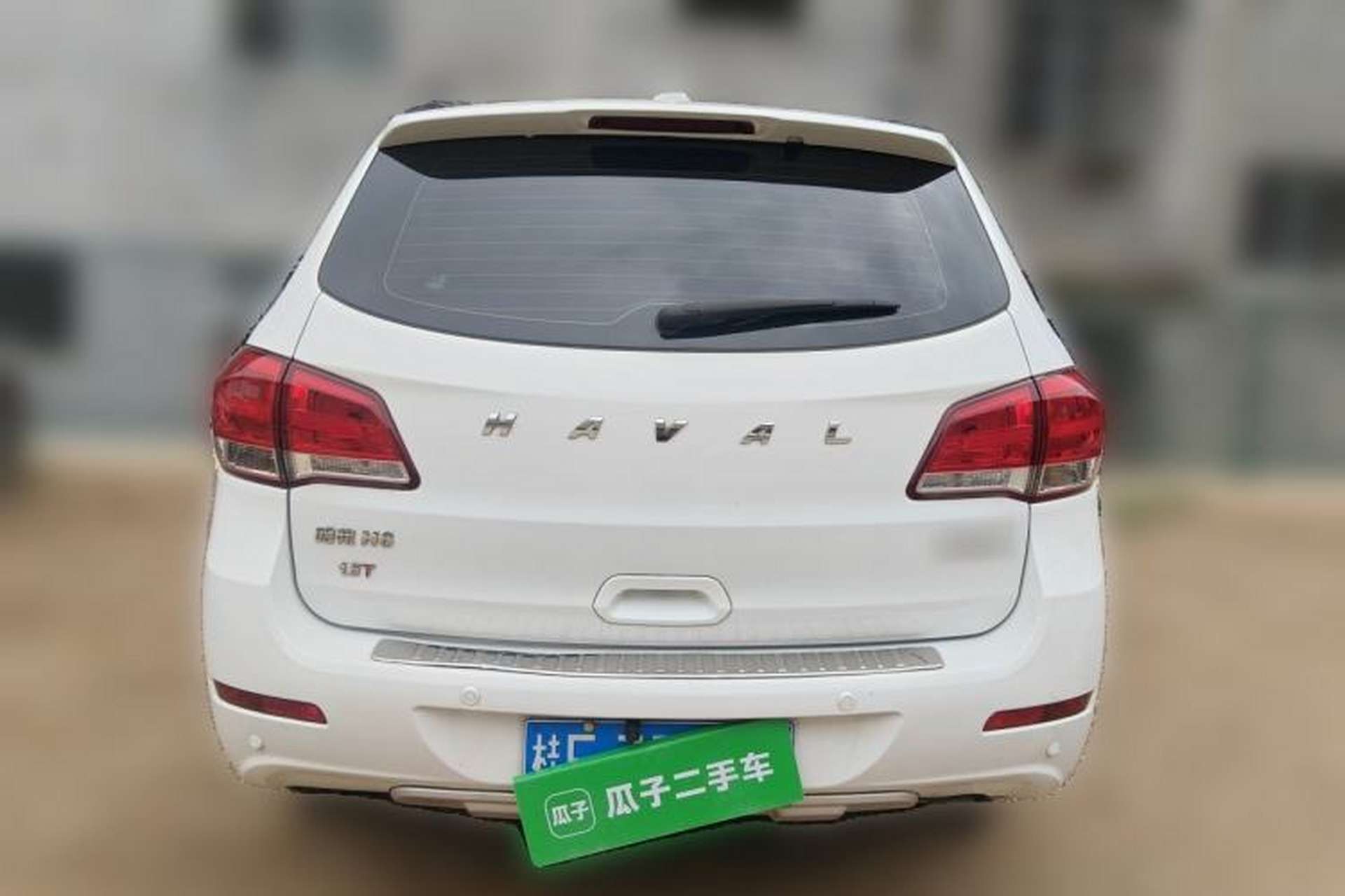 Used Haval H6 2015 Upgraded Model 1.5T Manual Two-Wheel Drive Elite Version Rear