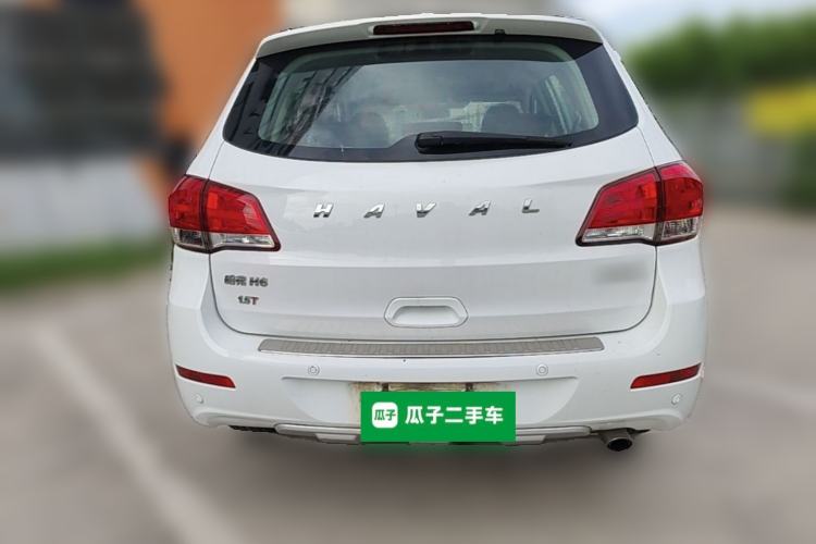Used Haval H6 2015 Upgraded Model 1.5T Manual Two-Wheel Drive Elite Version Rear