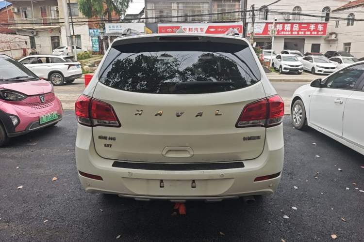 Used Haval H6 2015 Upgraded Model 1.5T Manual Two-Wheel Drive Elite Version Rear
