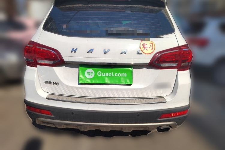 Used Haval H6 2015 Revised Version Sport Edition 1.5T Manual Transmission Two-Wheel Drive Elite Grade Rear