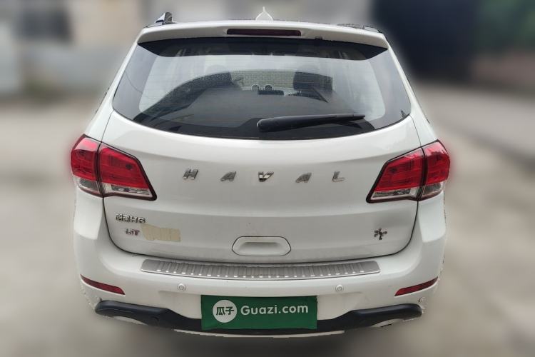 Used Haval H6 2015 Upgraded Model 1.5T Manual Two-Wheel Drive Elite Version Rear