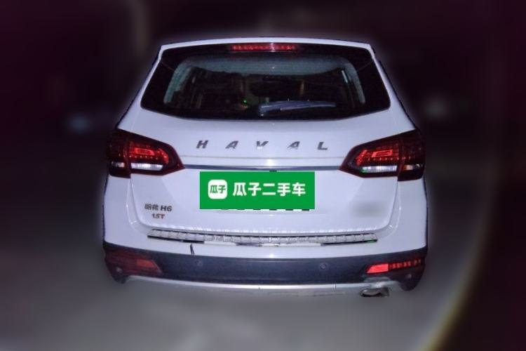Used Haval H6 2015 Upgraded Model 1.5T Manual Two-Wheel Drive Elite Version Rear