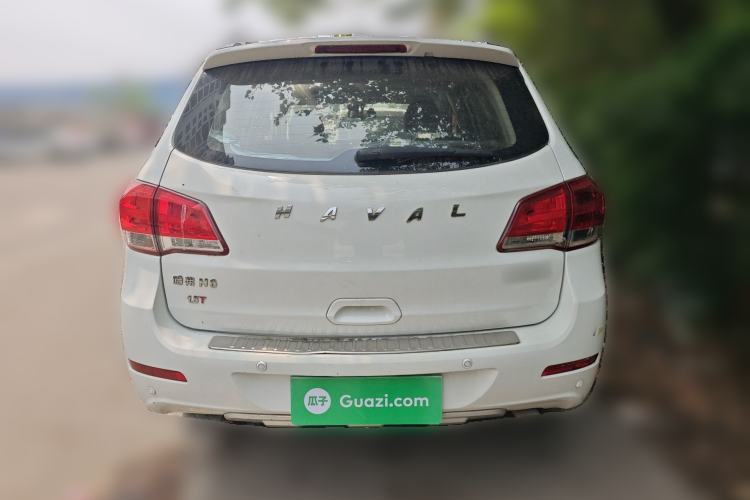 Used Haval H6 2015 Upgraded Model 1.5T Manual Two-Wheel Drive Elite Version Rear
