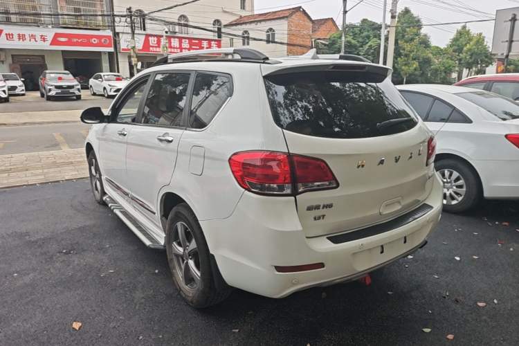 Used Haval H6 2015 Upgraded Model 1.5T Manual Two-Wheel Drive Elite Version Rear Left 45 Deg