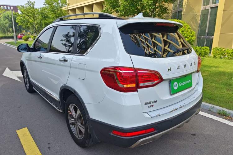 Used Haval H6 2015 Revised Version Sport Edition 1.5T Manual Transmission Two-Wheel Drive Elite Grade Rear Left 45 Deg