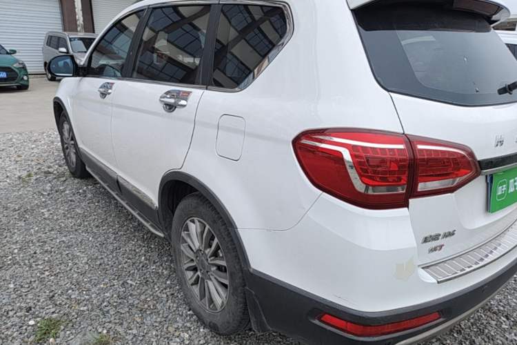 Used Haval H6 2015 Sport Edition 1.5T Automatic Two-Wheel Drive Luxury Model Rear Left 45 Deg