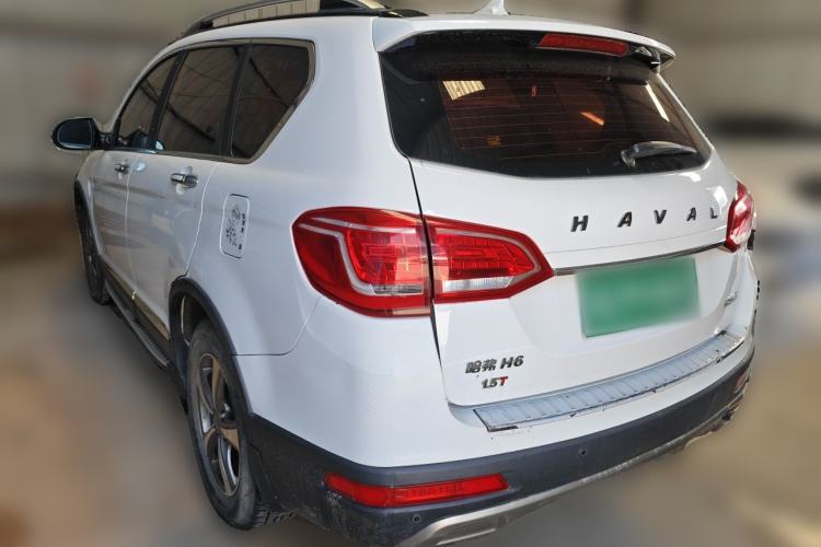 Used Haval H6 2015 Revised Version Sport Edition 1.5T Manual Transmission Two-Wheel Drive Elite Grade Rear Left 45 Deg