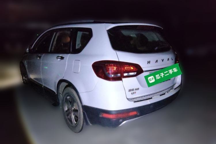 Used Haval H6 2015 Upgraded Model 1.5T Manual Two-Wheel Drive Elite Version Rear Left 45 Deg