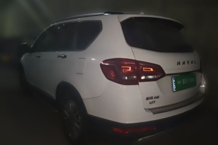 Used Haval H6 2015 Sport Edition 1.5T Automatic Two-Wheel Drive Luxury Model Rear Left 45 Deg