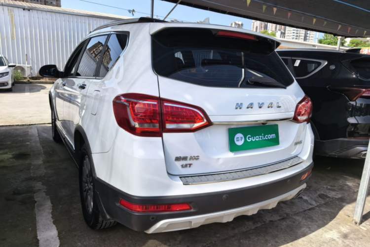Used Haval H6 2015 Sport Edition 1.5T Automatic Two-Wheel Drive Luxury Model Rear Left 45 Deg