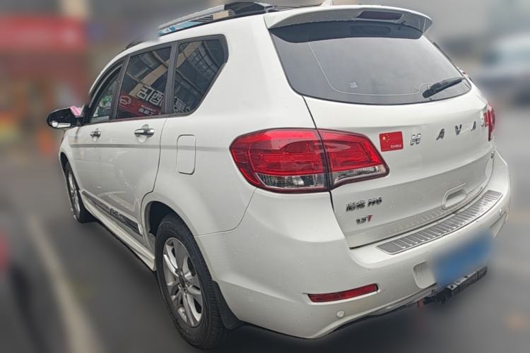 Used Haval H6 2015 Upgraded Model 1.5T Manual Two-Wheel Drive Elite Version Rear Left 45 Deg