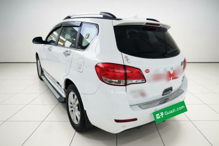Used Haval H6 2015 Upgraded Model 1.5T Manual Two-Wheel Drive Elite Version Rear Left 45 Deg