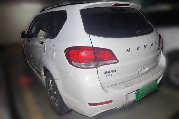 Used Haval H6 2015 Upgraded Model 1.5T Manual Two-Wheel Drive Elite Version Rear Left 45 Deg
