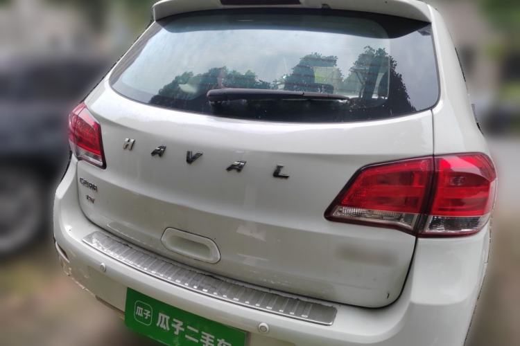 Used Haval H6 2015 Upgraded Model 1.5T Manual Two-Wheel Drive Elite Version Rear