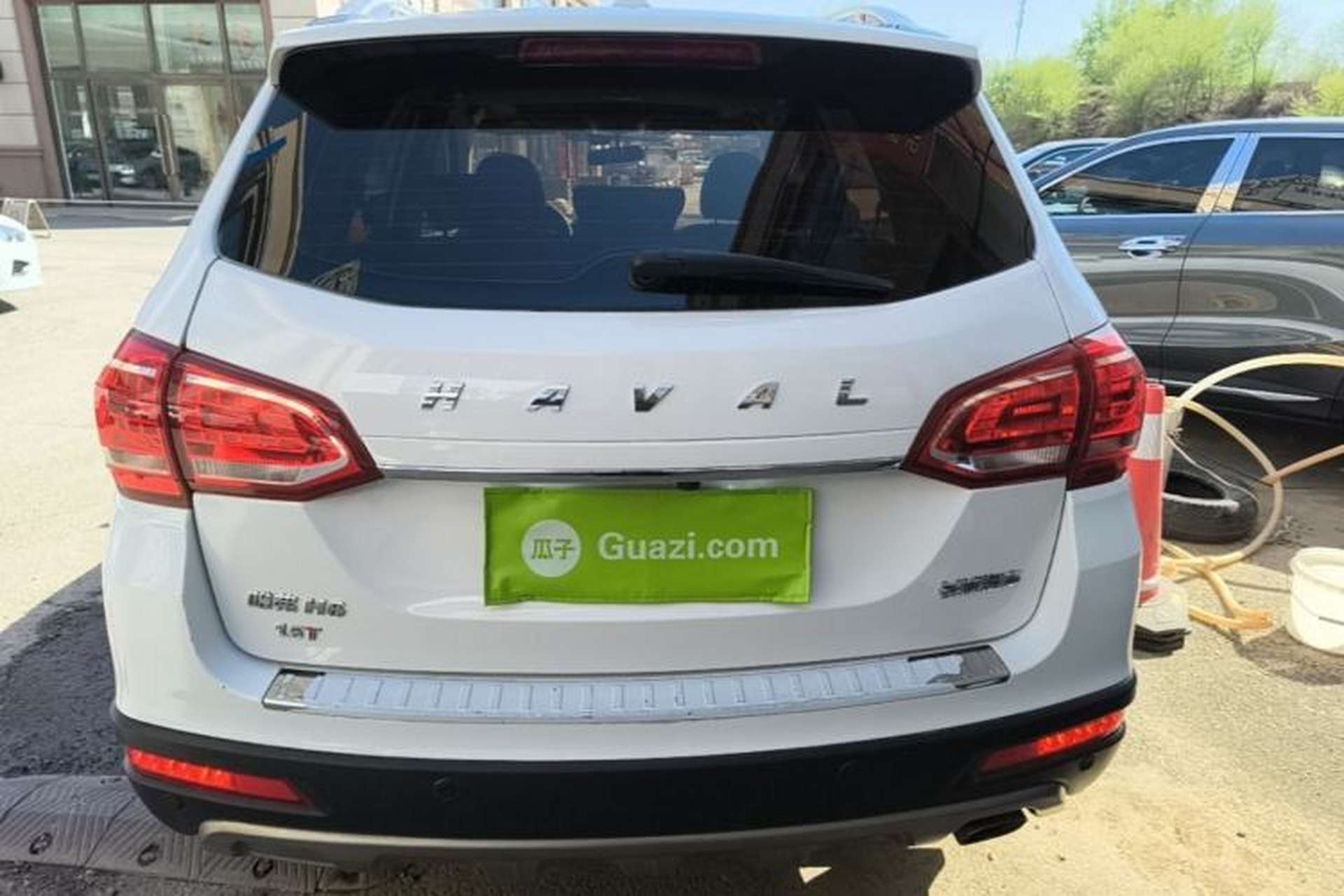 Used Haval H6 2015 Revised Version Sport Edition 1.5T Manual Transmission Two-Wheel Drive Elite Grade Rear