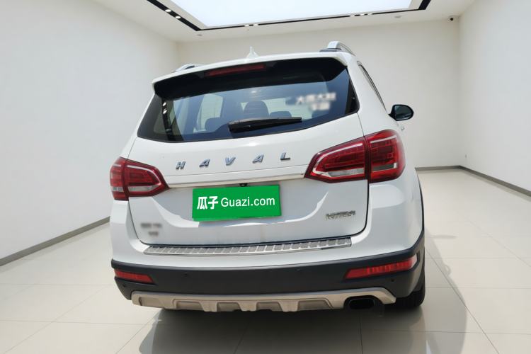 Used Haval H6 2015 Revised Version Sport Edition 1.5T Manual Transmission Two-Wheel Drive Elite Grade Rear