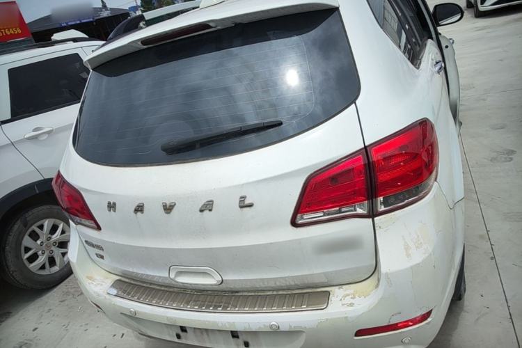 Used Haval H6 2015 Upgraded Model 1.5T Manual Two-Wheel Drive Elite Version Rear