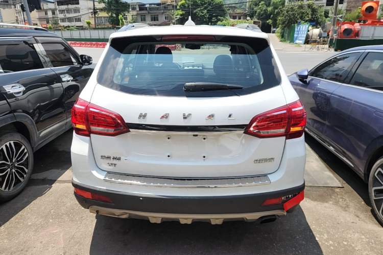 Used Haval H6 2015 Sport Edition 1.5T Automatic Two-Wheel Drive Luxury Model Rear