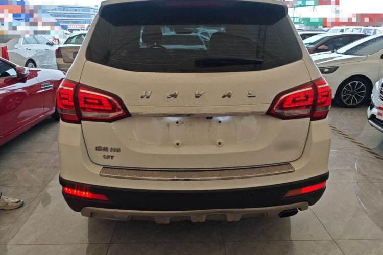 Used Haval H6 2015 Revised Version Sport Edition 1.5T Manual Transmission Two-Wheel Drive Elite Grade Rear
