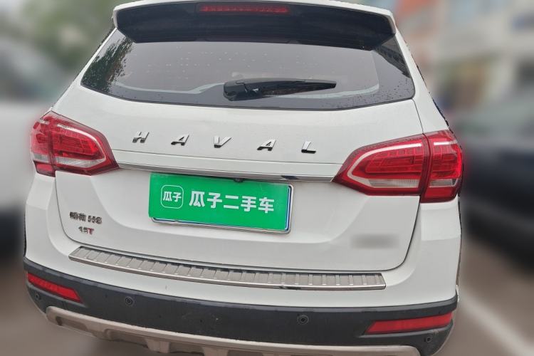 Used Haval H6 2015 Revised Version Sport Edition 1.5T Manual Transmission Two-Wheel Drive Elite Grade Rear