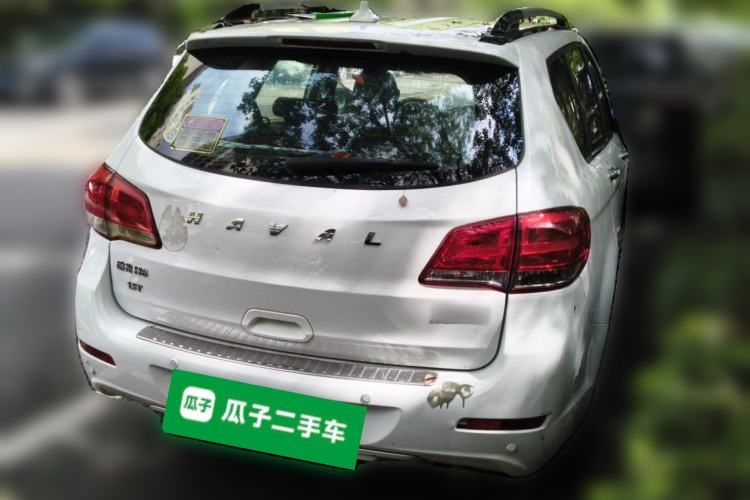 Used Haval H6 2015 Upgraded Model 1.5T Manual Two-Wheel Drive Elite Version Rear Right 45 Deg