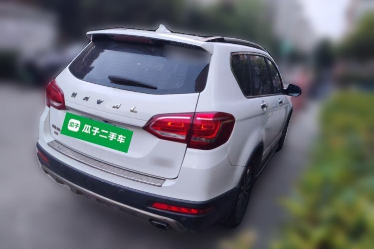 Used Haval H6 2015 Sport Edition 1.5T Automatic Two-Wheel Drive Luxury Model Rear Right 45 Deg
