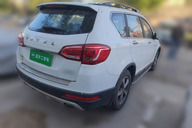 Used Haval H6 2015 Revised Version Sport Edition 1.5T Manual Transmission Two-Wheel Drive Elite Grade Rear Right 45 Deg