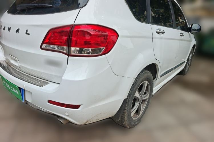 Used Haval H6 2015 Upgraded Model 1.5T Manual Two-Wheel Drive Elite Version Rear Right 45 Deg