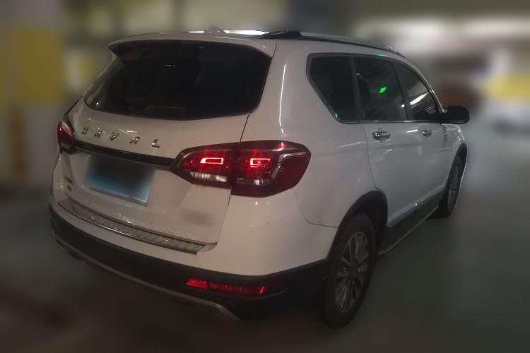 Used Haval H6 2015 Sport Edition 1.5T Automatic Two-Wheel Drive Luxury Model Rear Right 45 Deg