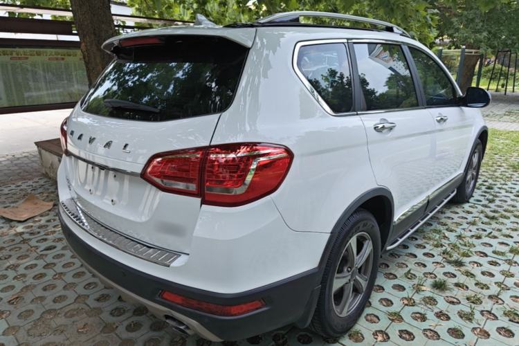 Used Haval H6 2015 Revised Version Sport Edition 1.5T Manual Transmission Two-Wheel Drive Elite Grade Rear Right 45 Deg