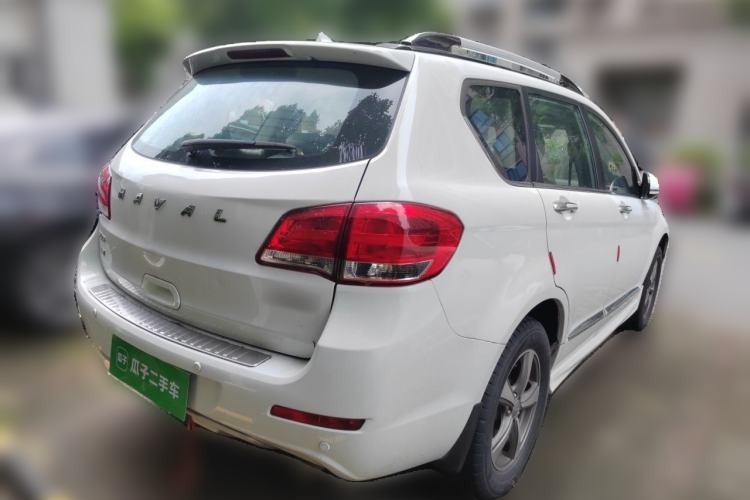 Used Haval H6 2015 Upgraded Model 1.5T Manual Two-Wheel Drive Elite Version Rear Right 45 Deg