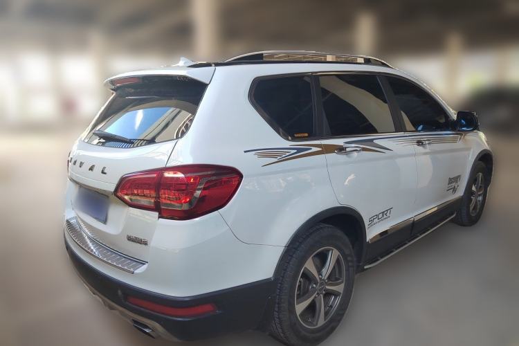 Used Haval H6 2015 Revised Version Sport Edition 1.5T Manual Transmission Two-Wheel Drive Elite Grade Rear Right 45 Deg