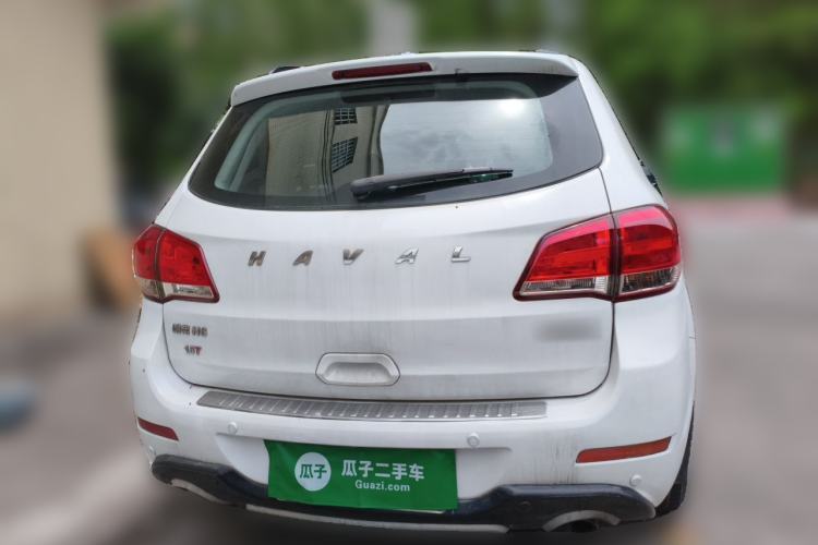Used Haval H6 2015 Upgraded Model 1.5T Manual Two-Wheel Drive Elite Version Rear
