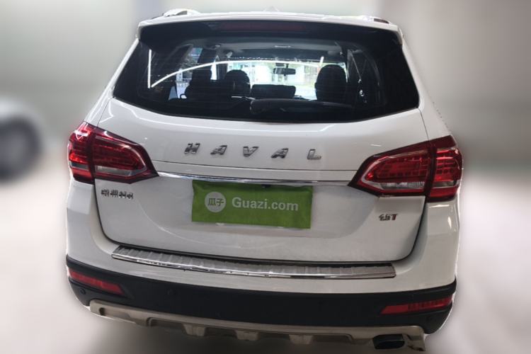 Used Haval H6 2015 Revised Version Sport Edition 1.5T Manual Transmission Two-Wheel Drive Elite Grade Rear