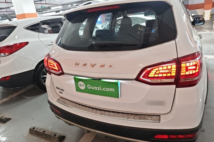Used Haval H6 2015 Revised Version Sport Edition 1.5T Manual Transmission Two-Wheel Drive Elite Grade Rear