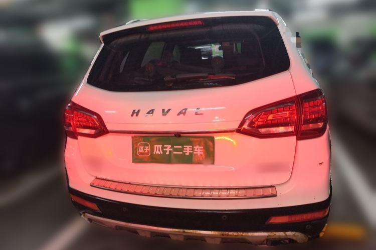 Used Haval H6 2015 Revised Version Sport Edition 1.5T Manual Transmission Two-Wheel Drive Elite Grade Rear