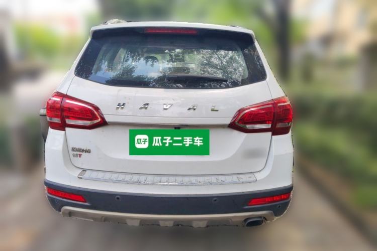 Used Haval H6 2015 Revised Version Sport Edition 1.5T Manual Transmission Two-Wheel Drive Elite Grade Rear