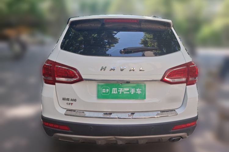 Used Haval H6 2015 Revised Version Sport Edition 1.5T Manual Transmission Two-Wheel Drive Elite Grade Rear