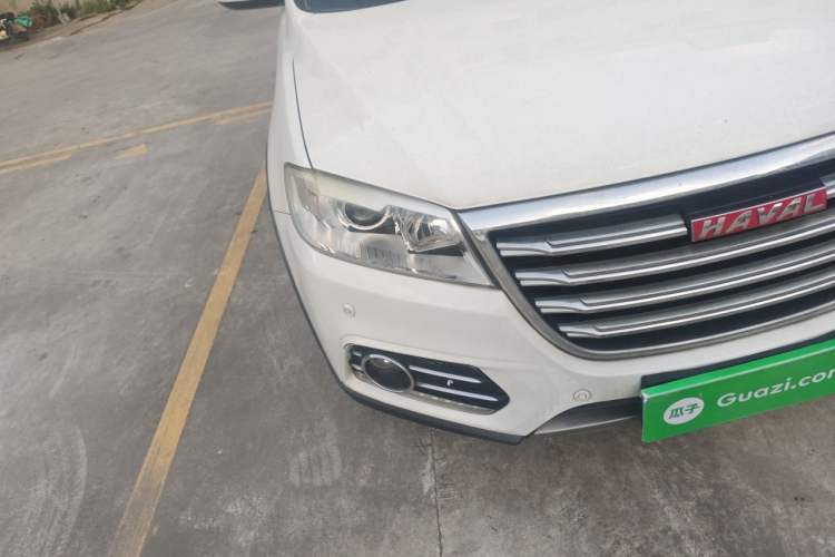 Used Haval H6 2015 Revised Version Sport Edition 1.5T Manual Transmission Two-Wheel Drive Elite Grade Right Front Headlight