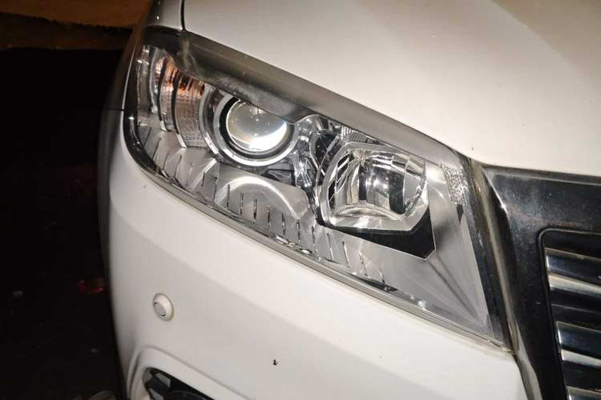 Used Haval H6 2015 Revised Version Sport Edition 1.5T Manual Transmission Two-Wheel Drive Elite Grade Right Front Headlight