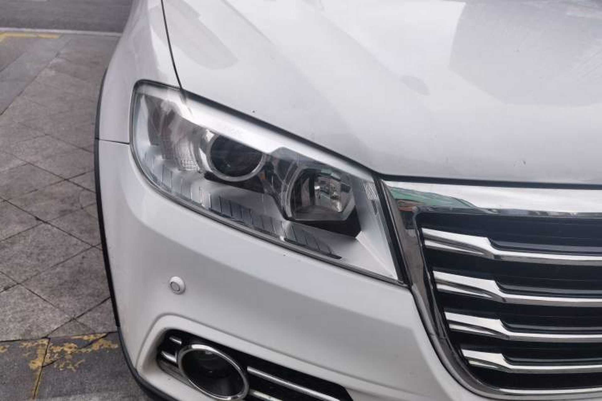 Used Haval H6  Right Front Headlight