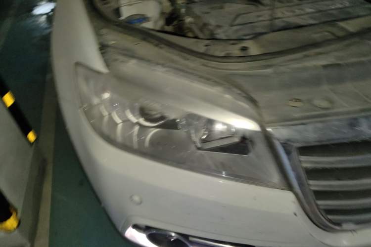 Used Haval H6 2015 Sport Edition 1.5T Manual Two-Wheel Drive Elite Model Right Front Headlight