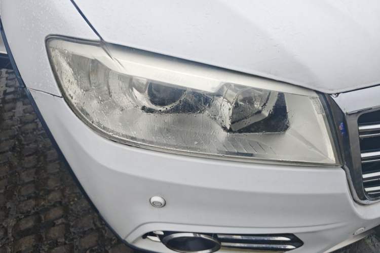 Used Haval H6 2015 Sport Edition 1.5T Manual Two-Wheel Drive Elite Model Right Front Headlight