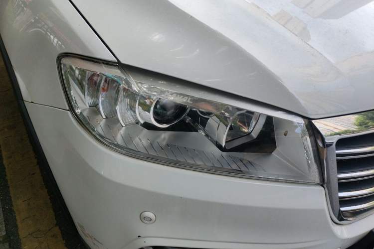 Used Haval H6 2015 Sport Edition 1.5T Manual Two-Wheel Drive Elite Model Right Front Headlight