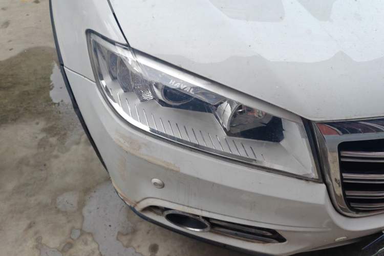 Used Haval H6 2015 Sport Edition 1.5T Manual Two-Wheel Drive Elite Model Right Front Headlight