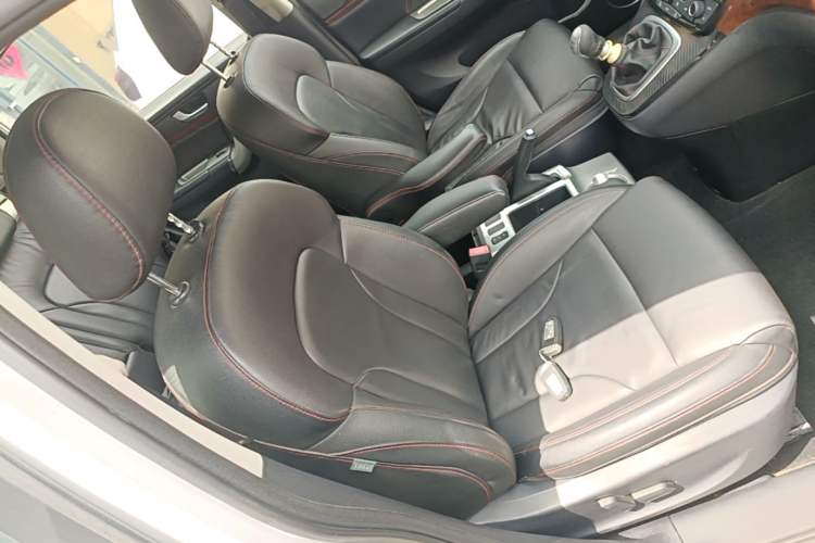 Used Haval H6 2015 Sport Edition 1.5T Manual Two-Wheel Drive Elite Model Right Front Seat