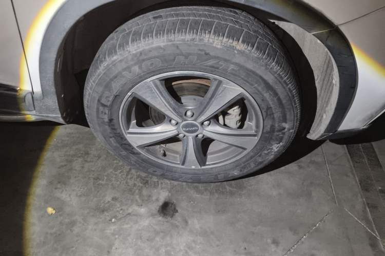 Used Haval H6 2015 Revised Version Sport Edition 1.5T Manual Transmission Two-Wheel Drive Elite Grade Right Front Wheel Hub